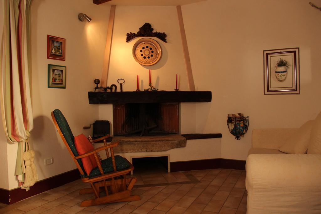 Delizioso Trilocale In Centro Apartment Montemerano Cameră foto